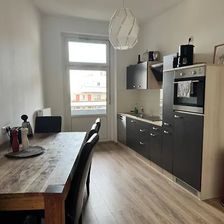 Schoene 3-zimmer Im Herzen Von *