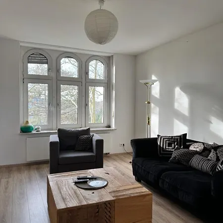 Schoene 3-zimmer Im Herzen Von Lägenhet Wuppertal