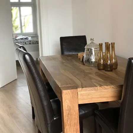 Schoene 3-zimmer Im Herzen Von