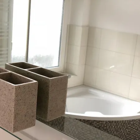 Schoene 3-zimmer Im Herzen Von Apartment *
