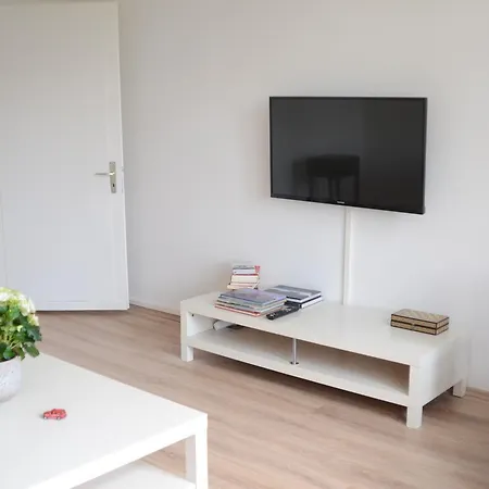 Schoene 3-zimmer Im Herzen Von